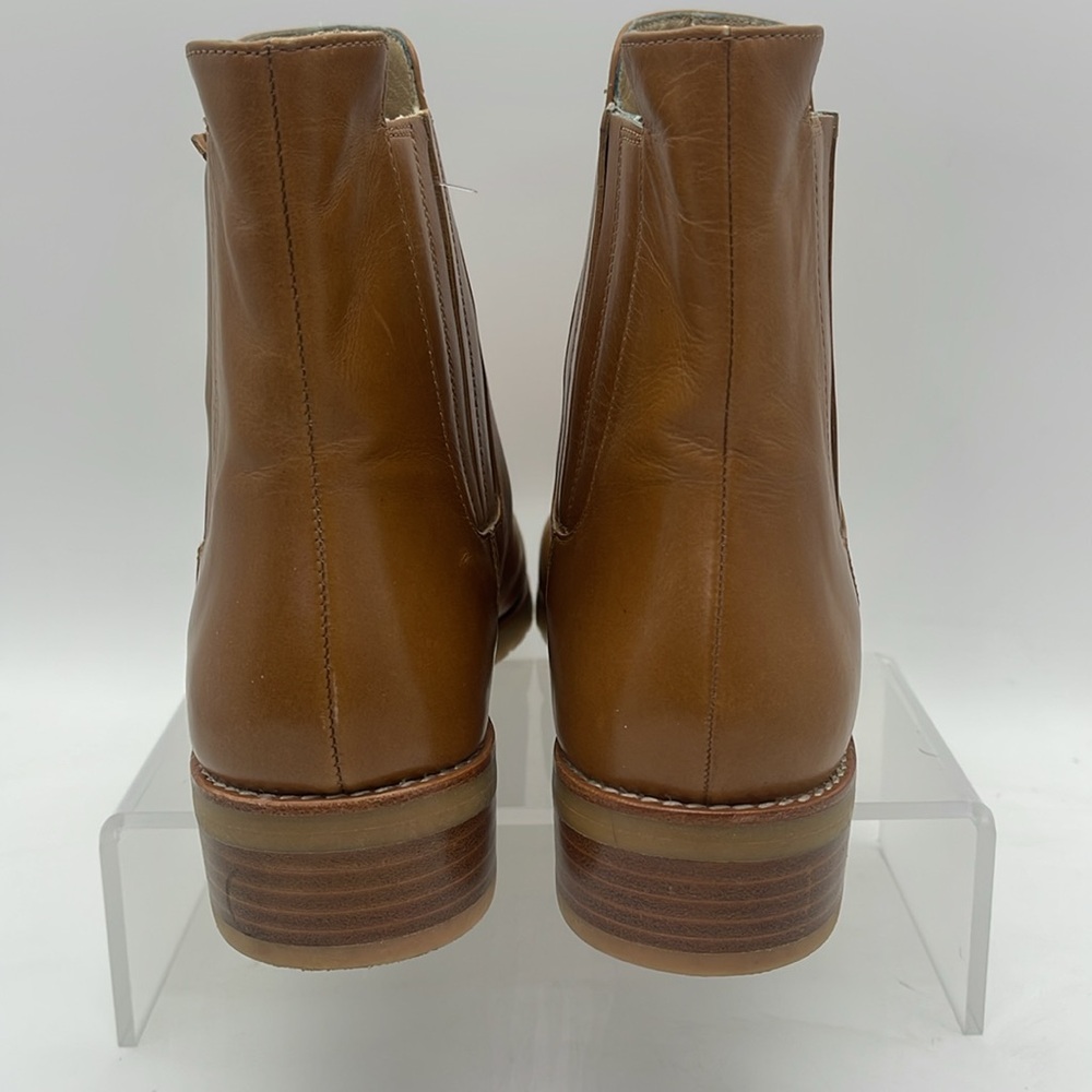 Stuart Weitzman Basilico Chelsea Booties Leather Ankle Boots Camel NWT Sz 7.5 - Picture 3 of 8